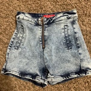 guess shorts